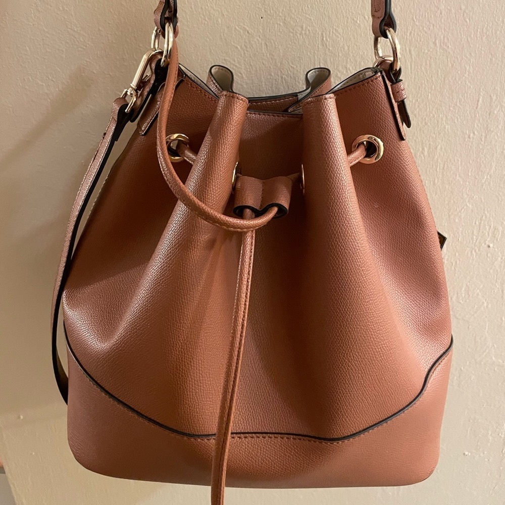 H&M caramel bag